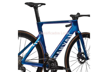 2025 Canyon Aeroad CFR Di2 Road Bike (WAREHOUSEBIKE)