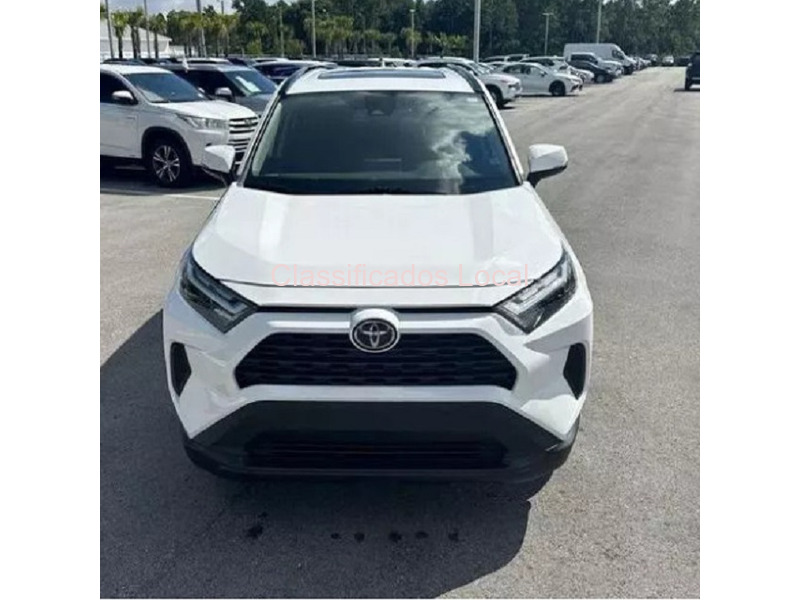 Toyota RAV4 2022 XLE