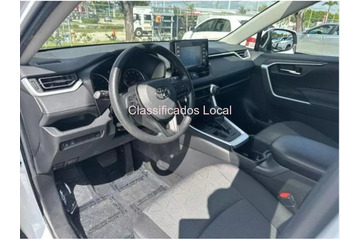 Toyota RAV4 2022 XLE