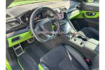 2024 Lamborghini Urus S Twin-turbo V8 Full Options