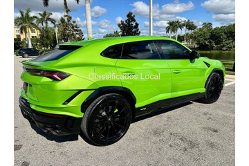 2024 Lamborghini Urus S Twin-turbo V8 Full Options